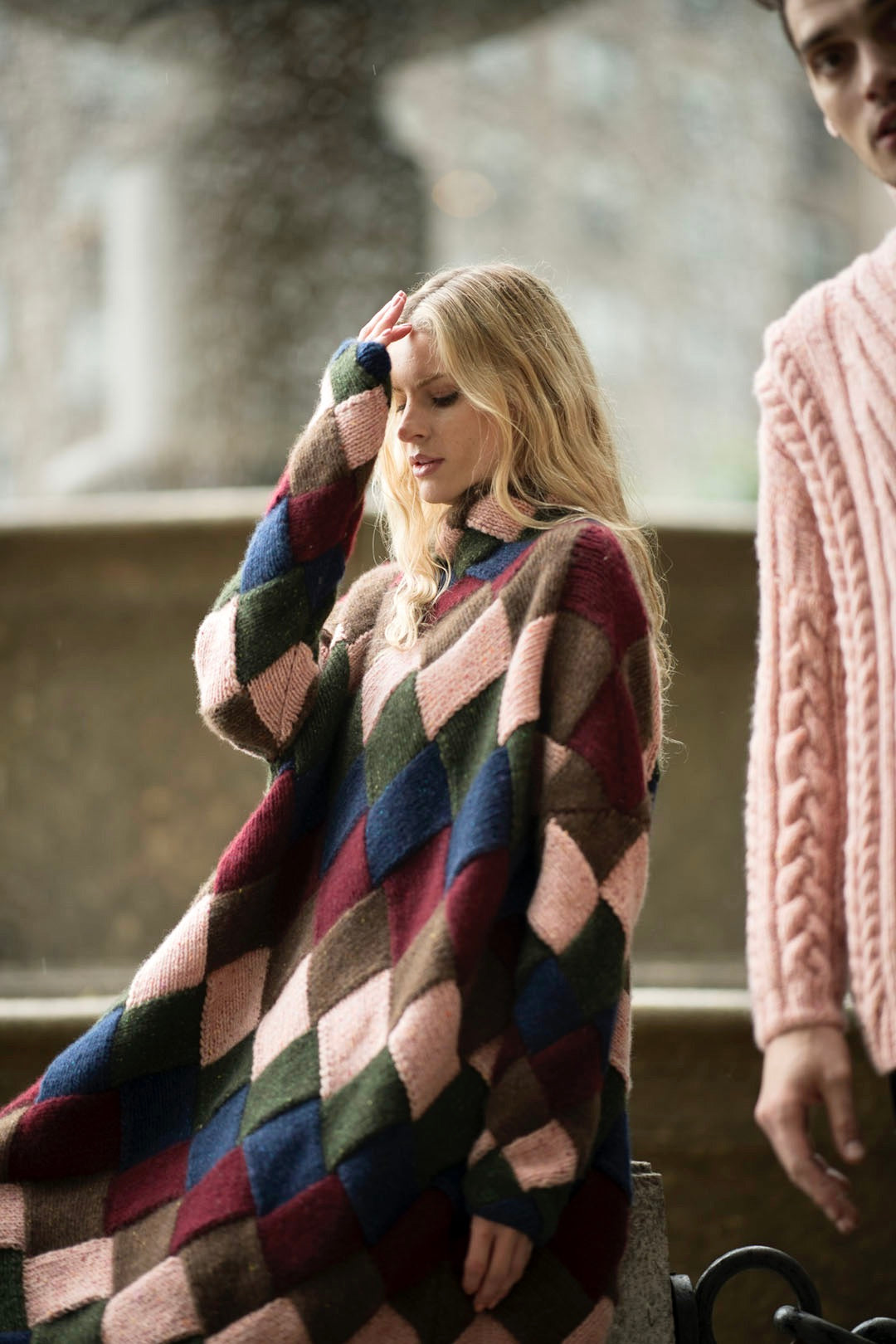 Debauch Sweater - Large