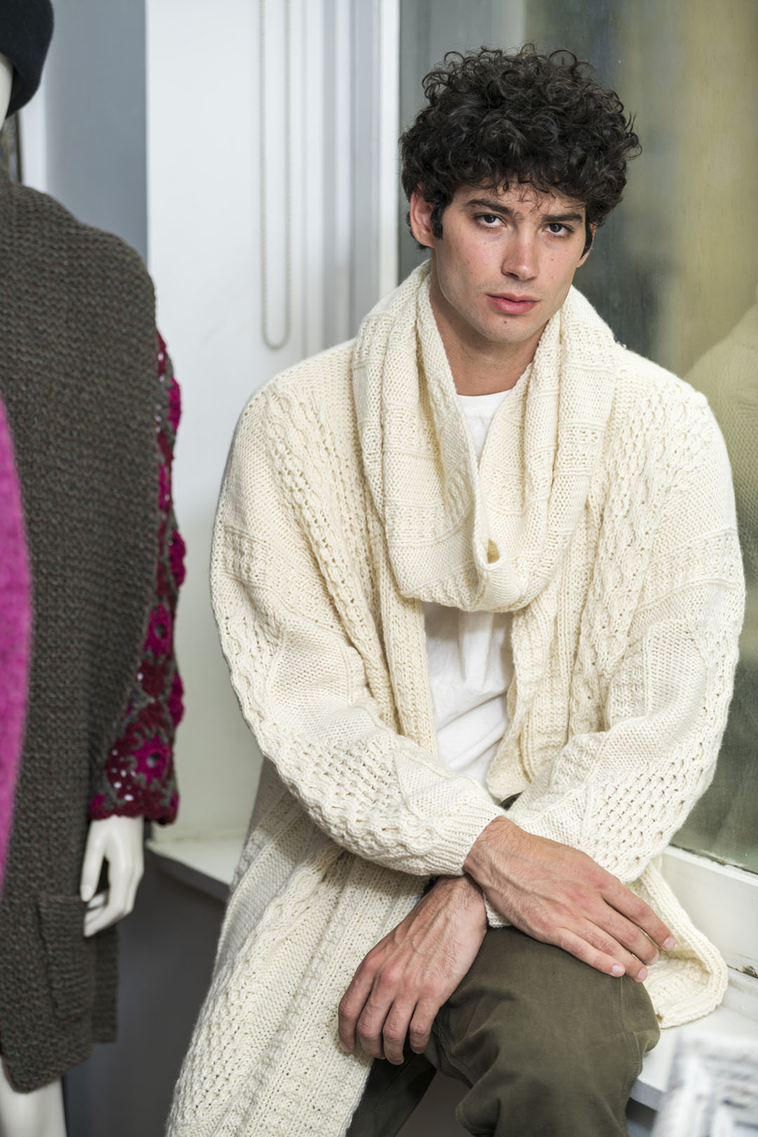 Swanilda Snood