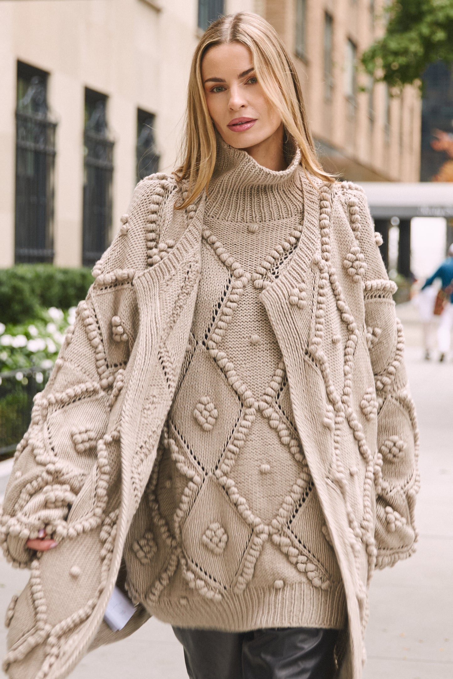 Susak Turtleneck Sweater