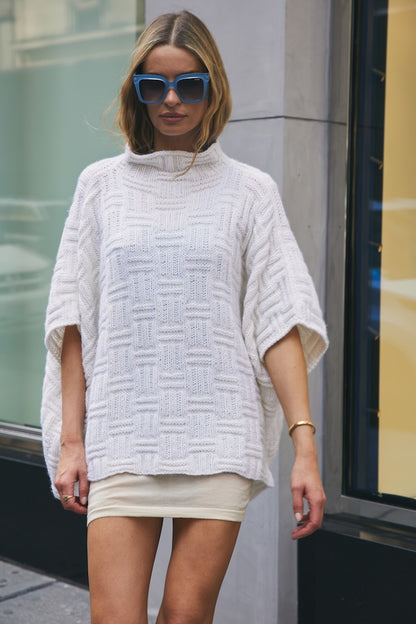 Peter Sweater detail view