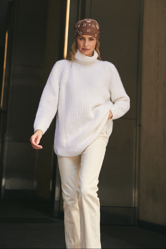 Kamet Sweater Luxury Hand-Knit Cashmere | Hania New York