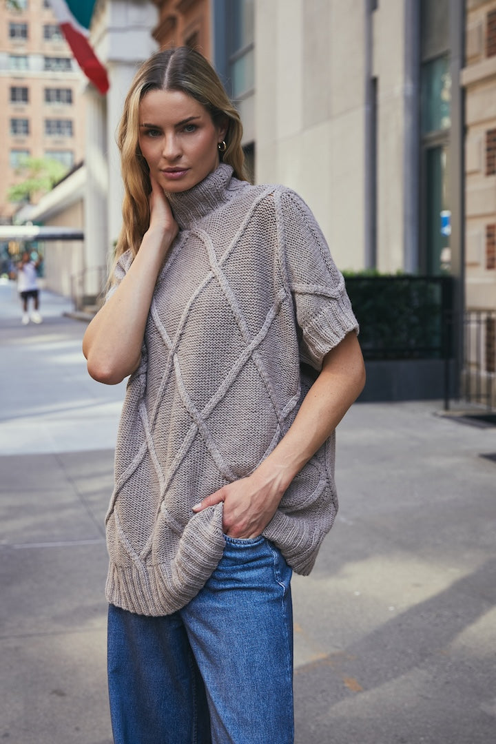 Acacia Vest