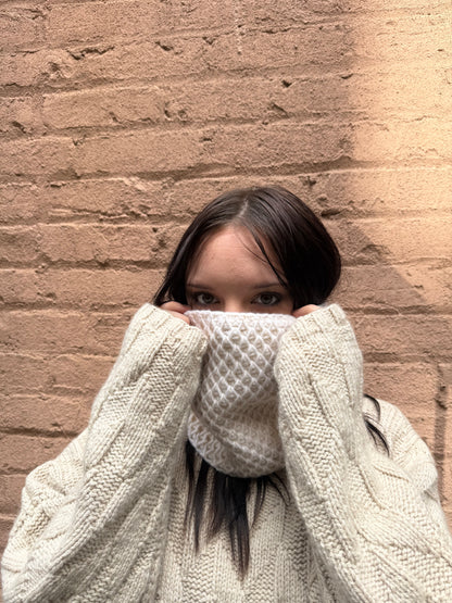 Honeycomb Crochet Neckwarmer