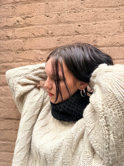Honeycomb Crochet Neckwarmer
