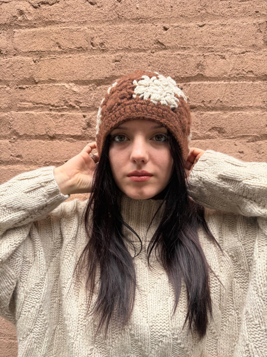 Daphne Hat