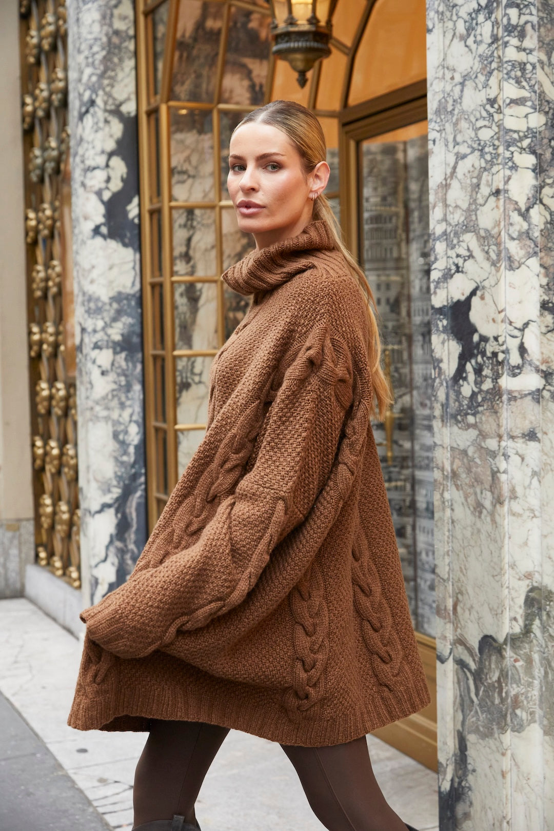 Coppelia Cable Sweater Long
